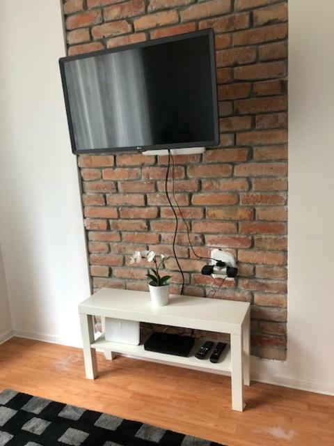 O&B Apartman Budapest Esterno foto