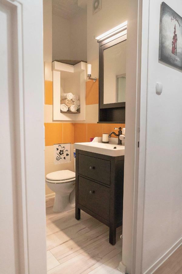 O&B Apartman Budapest Esterno foto