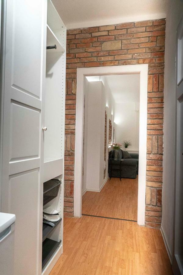 O&B Apartman Budapest Esterno foto
